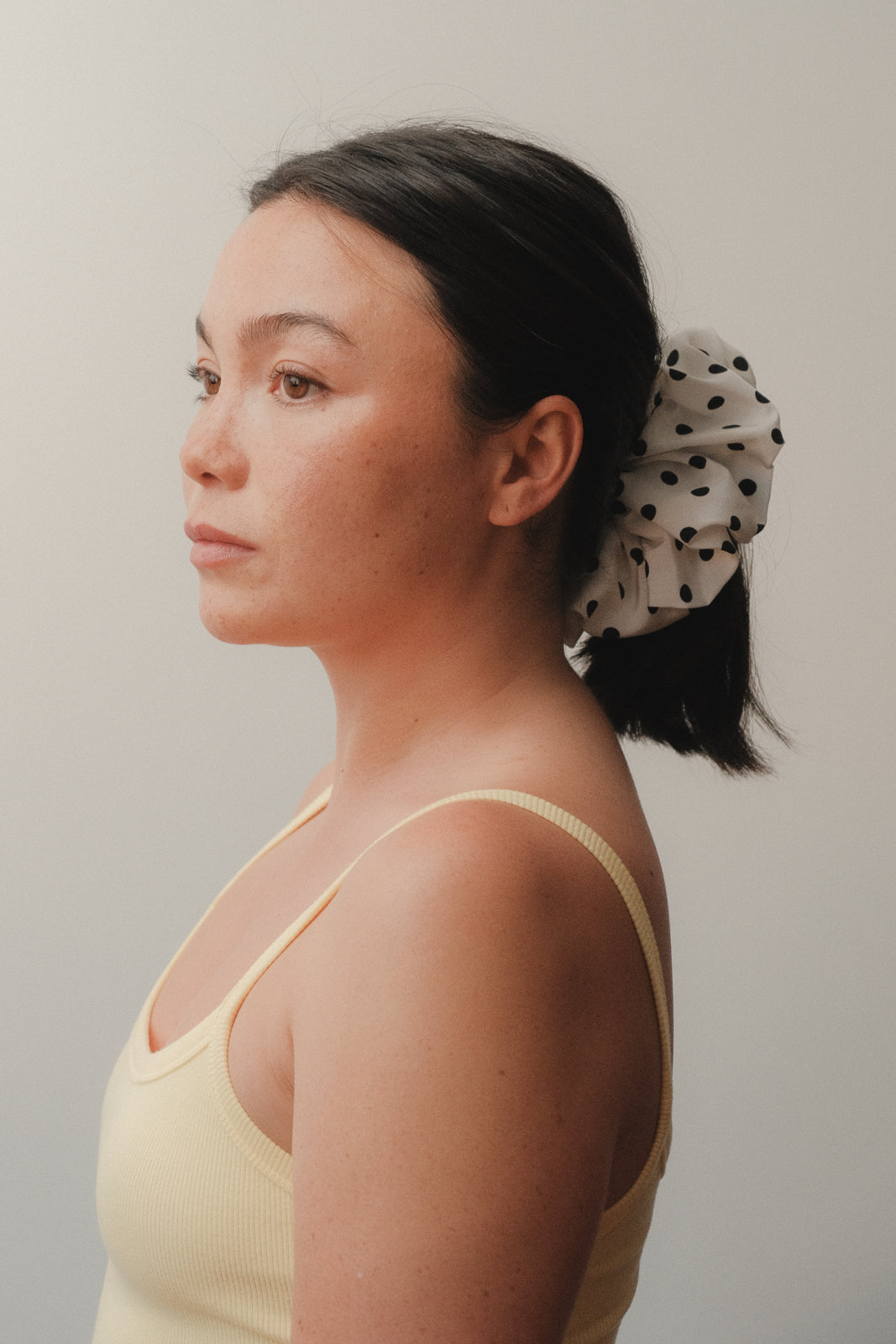 Oversized Scrunchie Pois Bianca