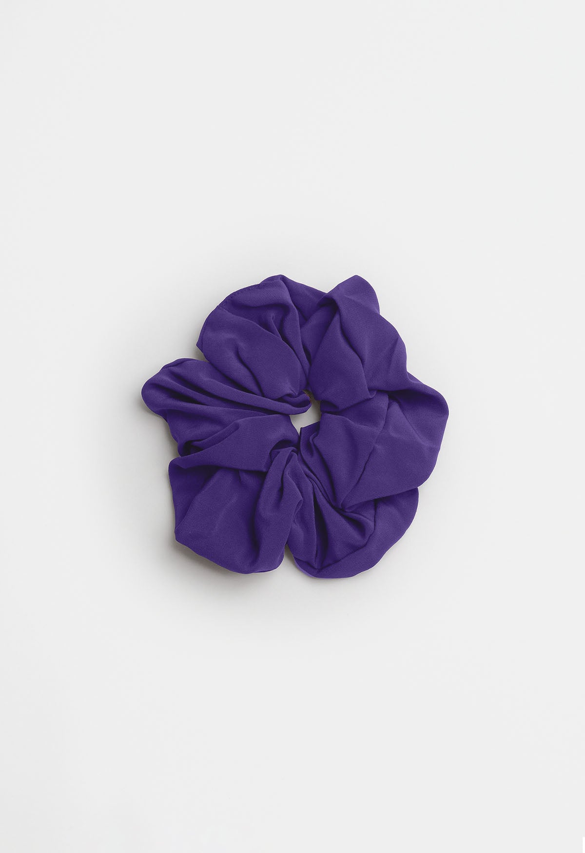 Oversized Scrunchie Viola Silk