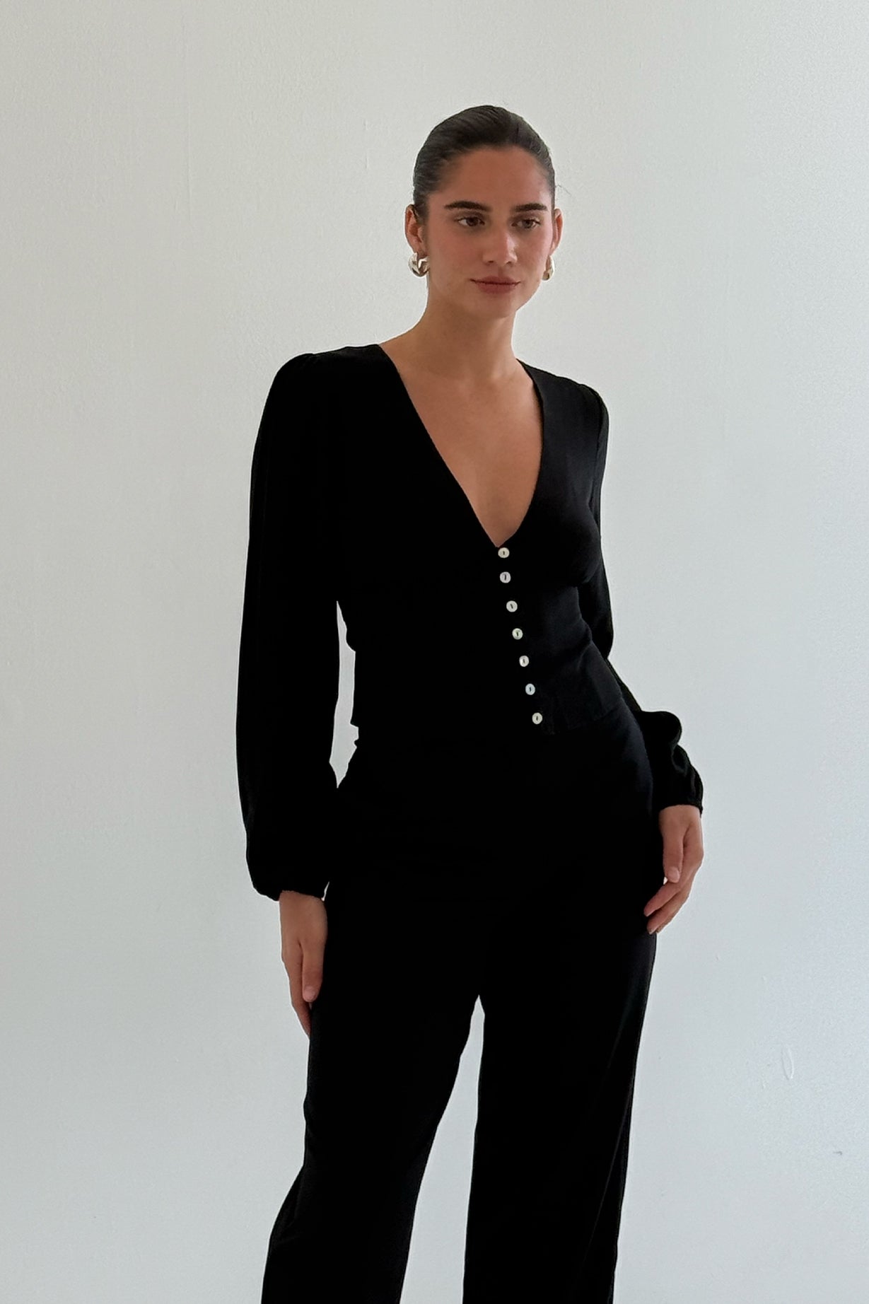 Button-Through Long Sleeve Blouse Nera