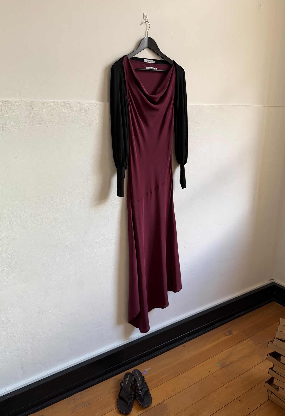 Bell Sleeve Bolero Nera