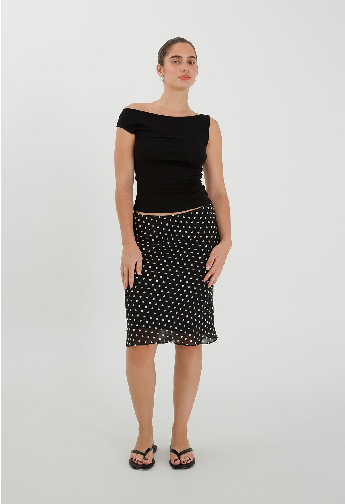 Bias Knee Skirt Pois Nera – Olga Joan