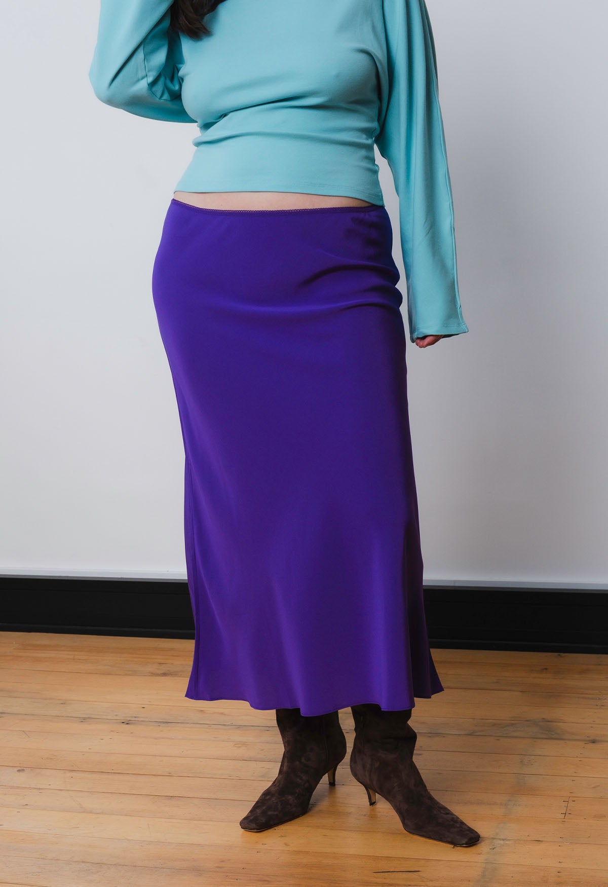 Bias Mid Skirt Viola