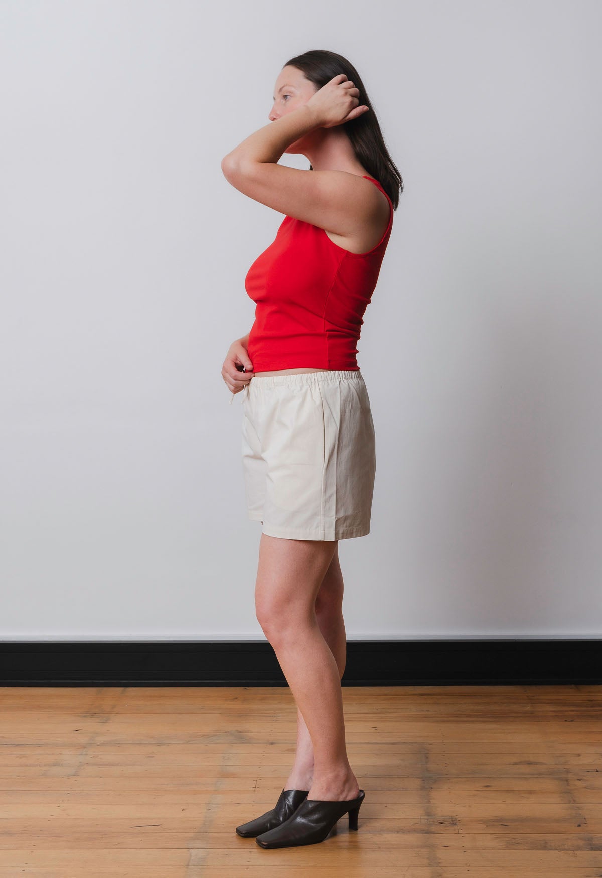 Mid-Rise Drawcord Short Bianca
