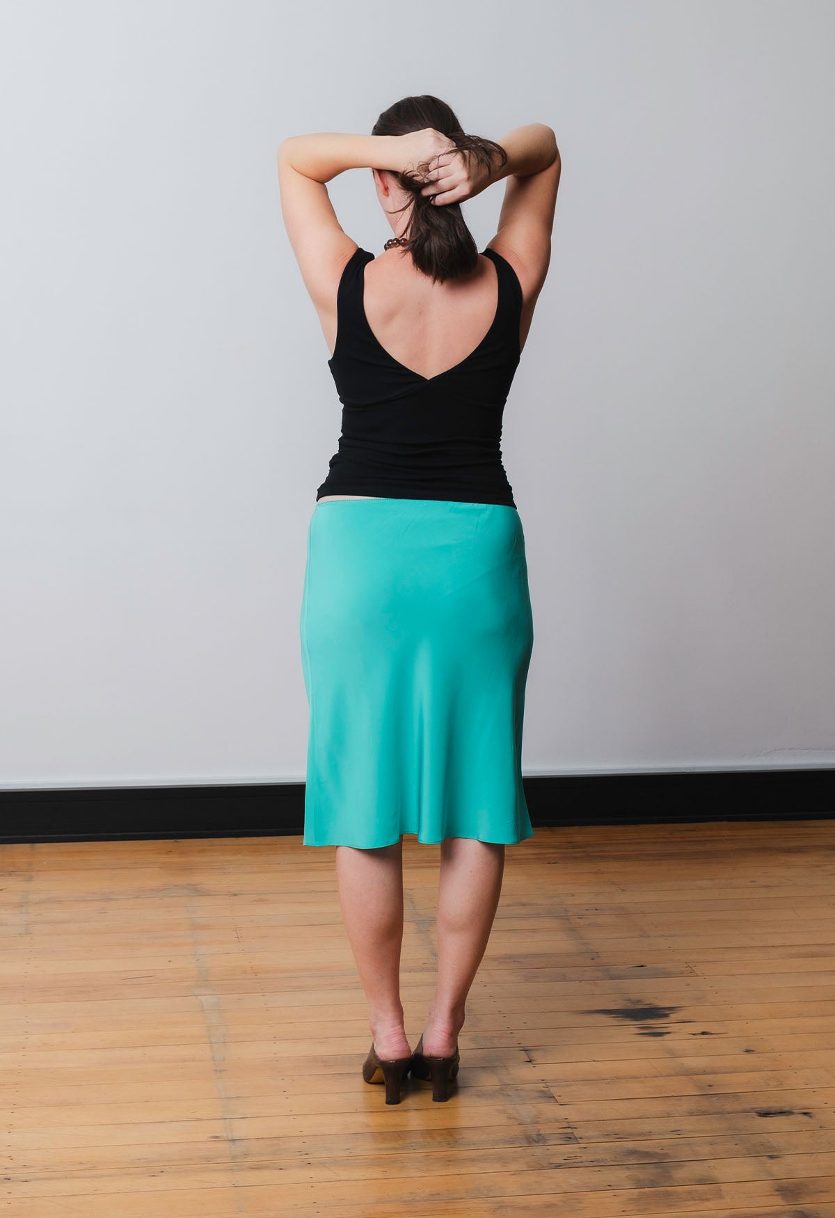 Ruched Plunge Top Nera