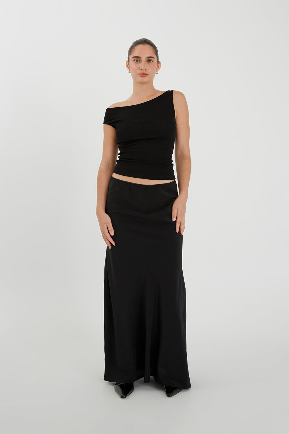 Asym Bardot Top Nera