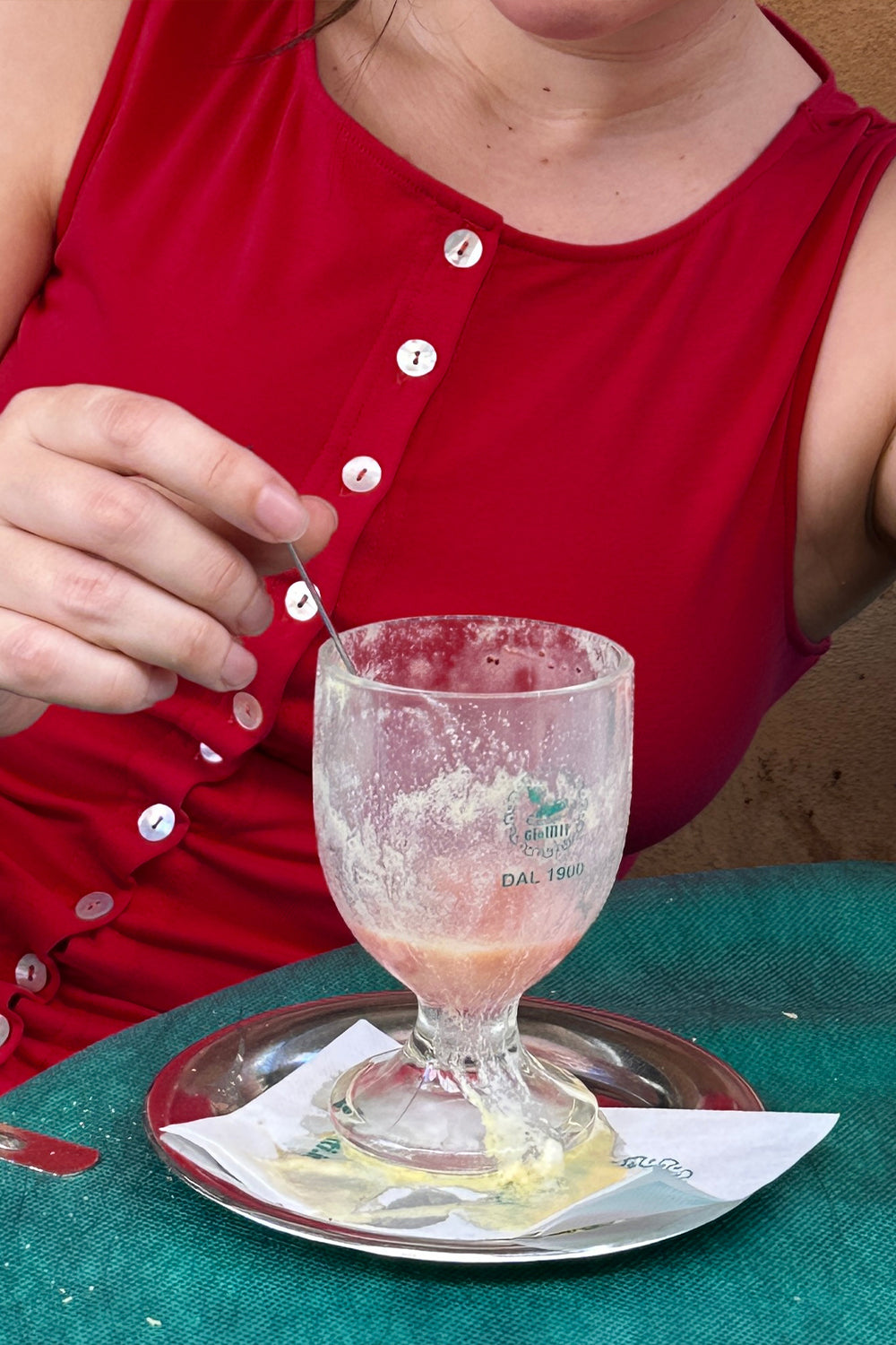 Button-Through Tank Rossa