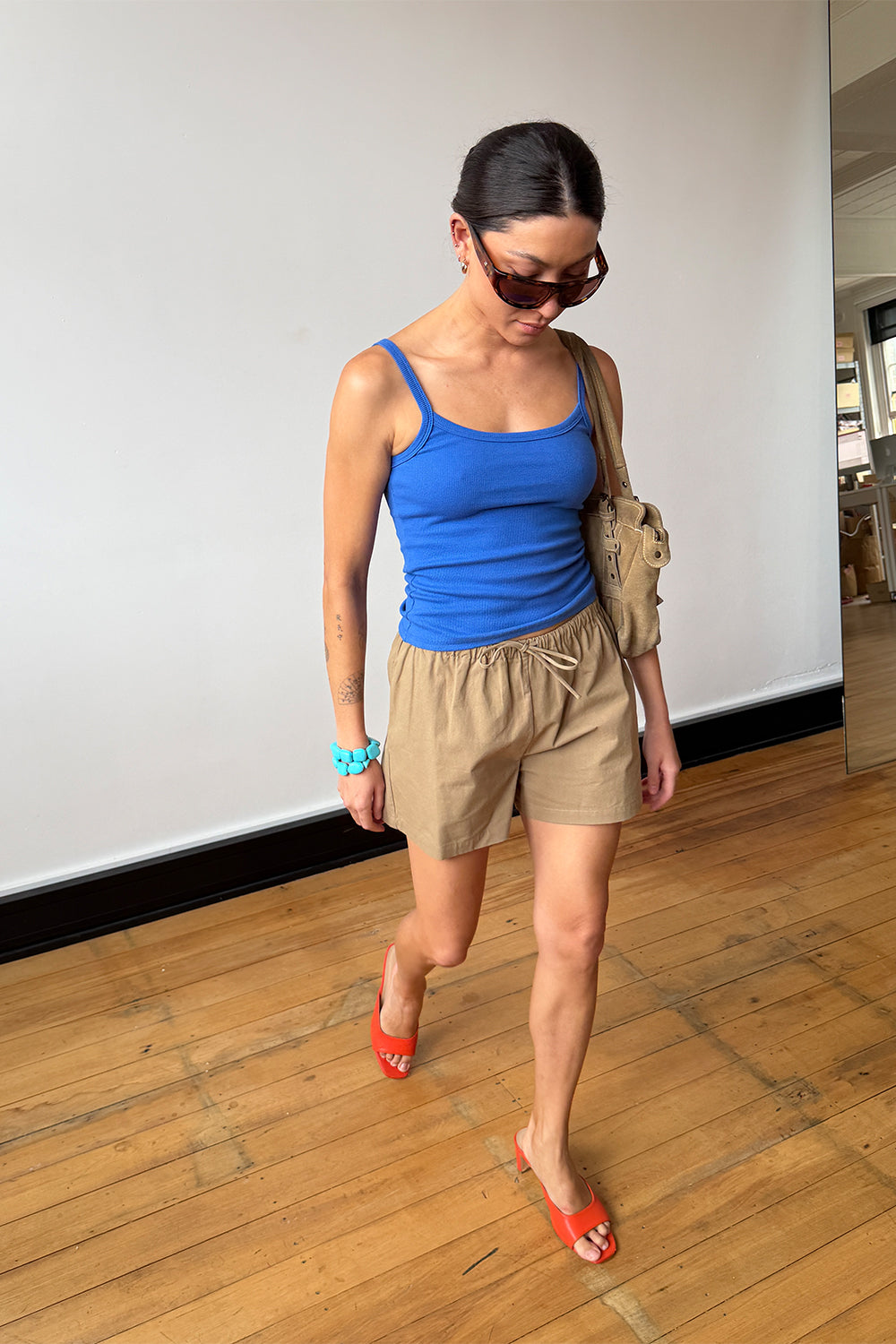 Mid-Rise Drawcord Short Tortora