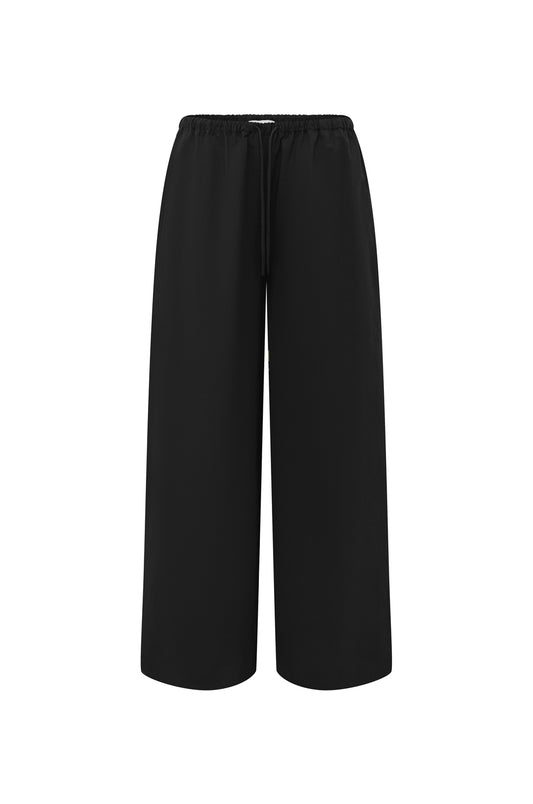 Mid-Rise Drawcord Pant Nera